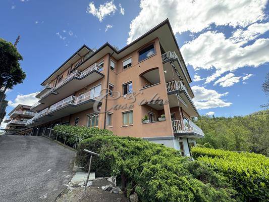 Immagine 4 di Appartamento in vendita  in Via Monteverde a Como
