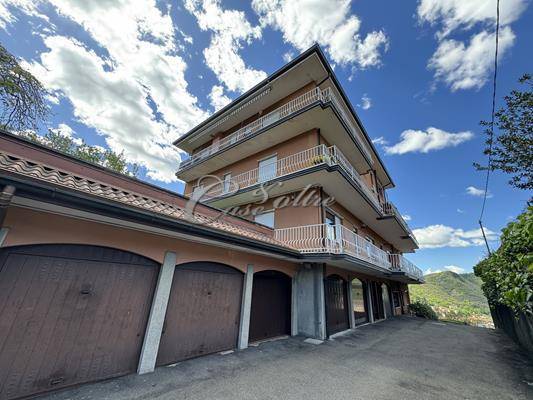 Immagine 5 di Appartamento in vendita  in Via Monteverde a Como