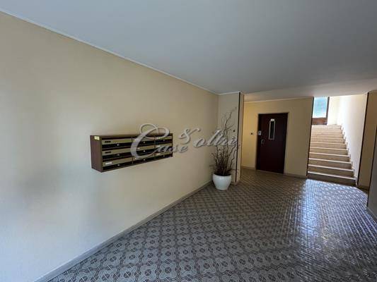 Immagine 6 di Appartamento in vendita  in Via Monteverde a Como