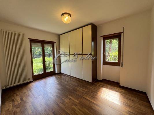 Immagine 21 di Appartamento in vendita  in Via Monteverde a Como