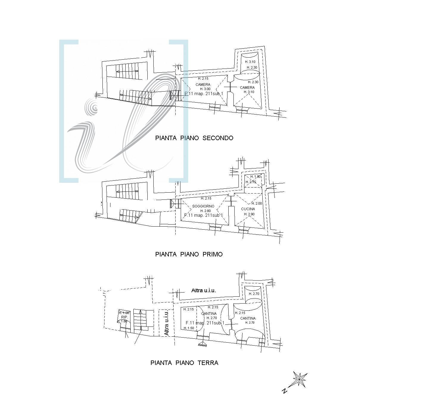 Immagine 39 di Rustico / casale in vendita  in via IV Novembre a Castelbianco