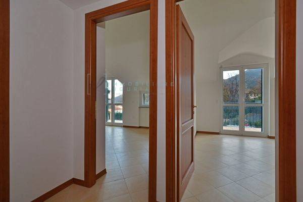 Immagine 31 di Appartamento in vendita  in Frazione Coasco-Marinaverde a Villanova D'albenga