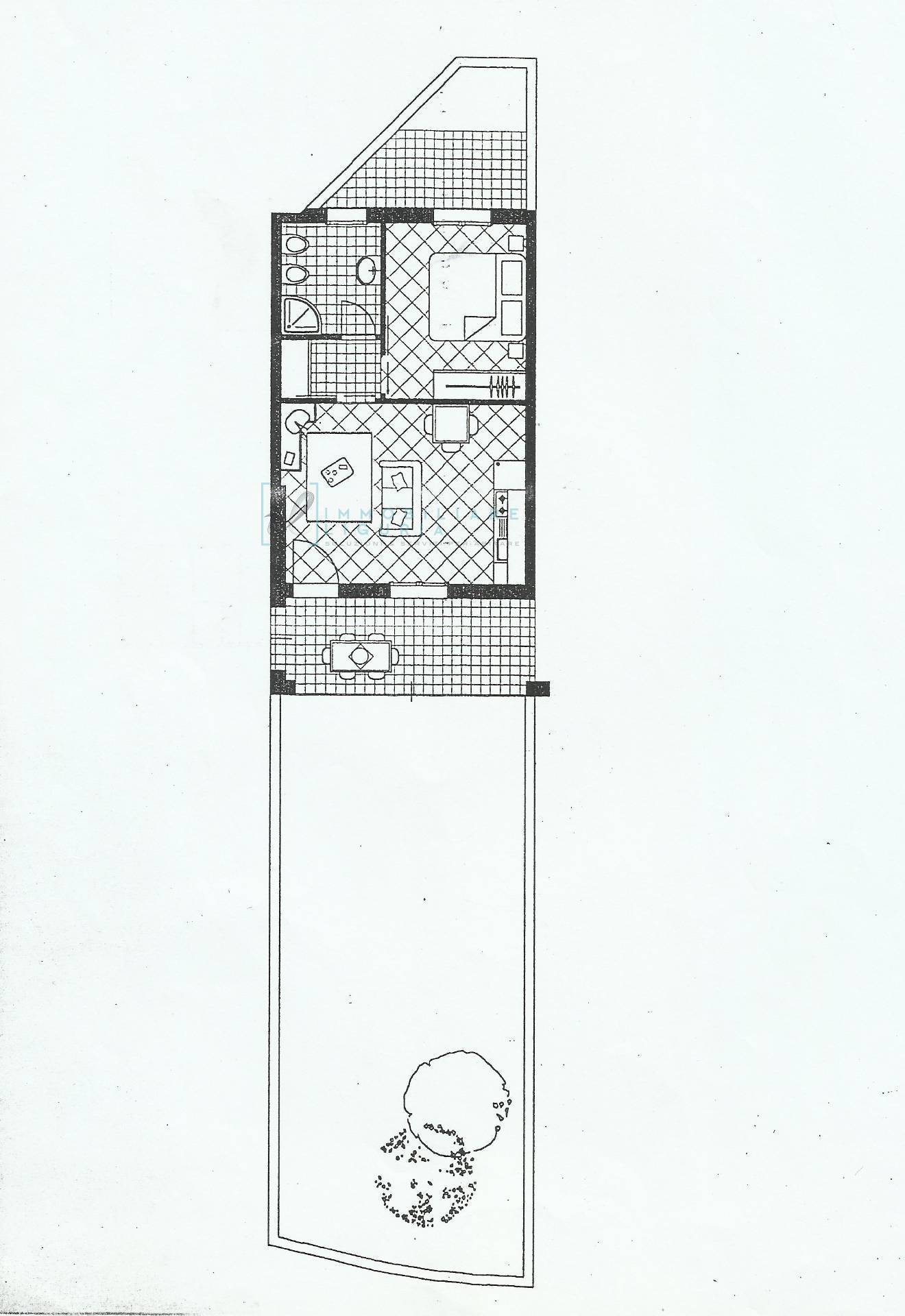 Immagine 36 di Appartamento in vendita  in Via Cav. F. Perseghini a Albenga