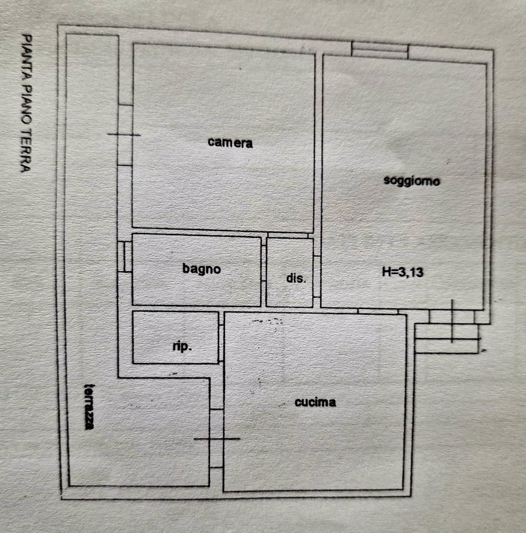 Immagine 19 di Appartamento in vendita  in via Oberdan 100 a Viareggio