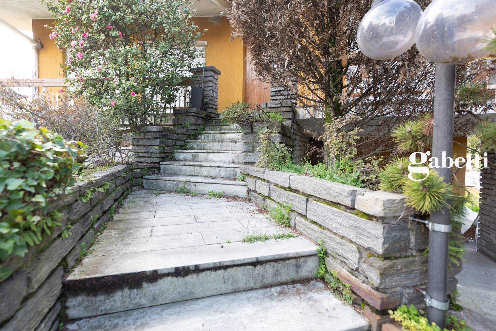 Immagine 7 di Villa in vendita  in Via Trento 28 a Osnago