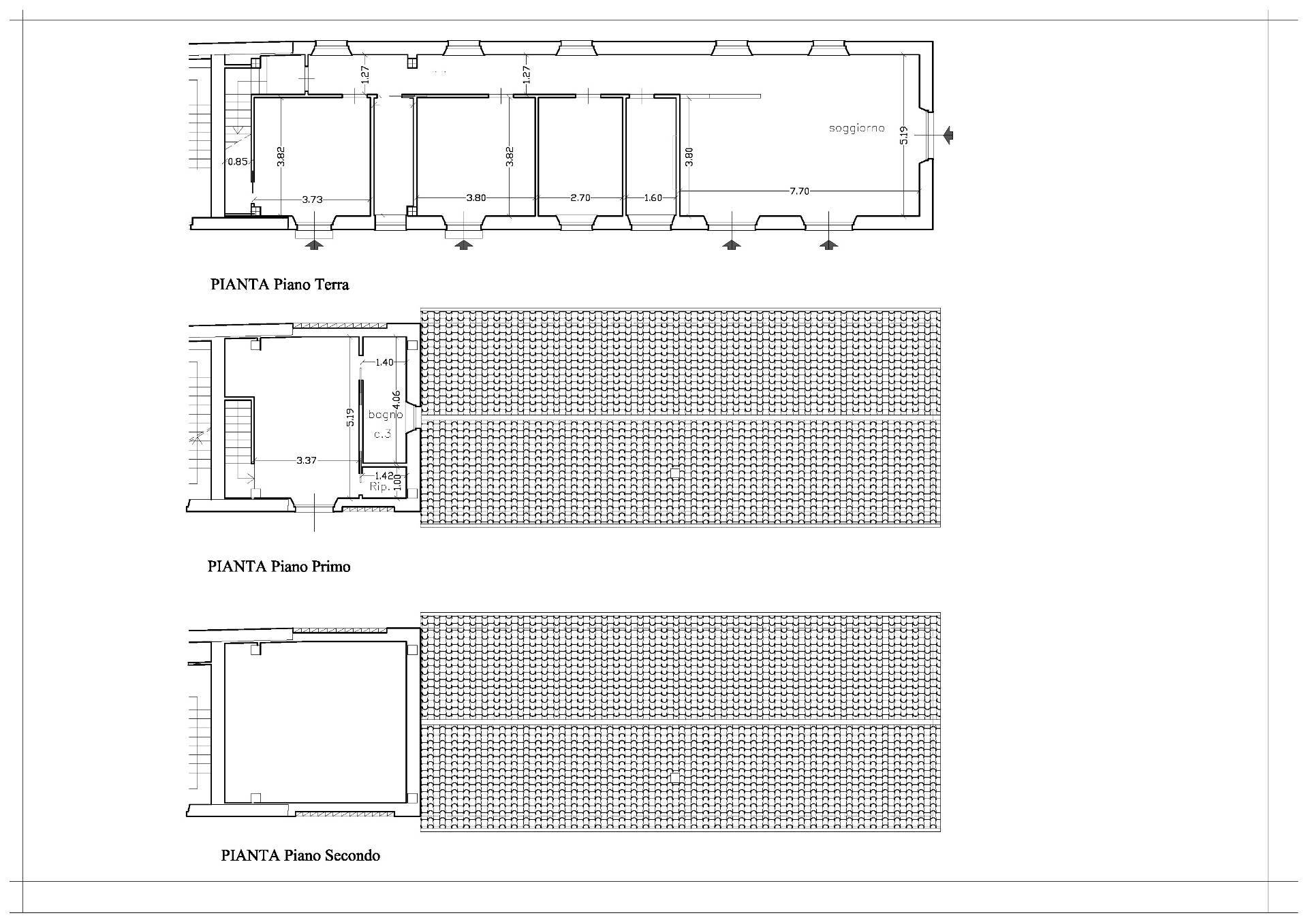 Immagine 12 di Casa semindipendente in vendita  a Lucca