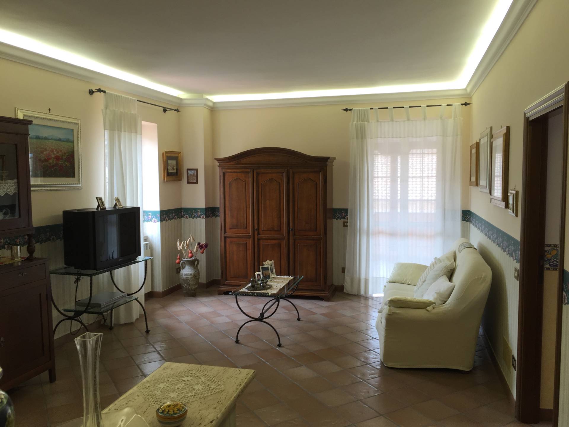 Immagine 5 di Appartamento in vendita  in via livorno 43 a Albano Laziale