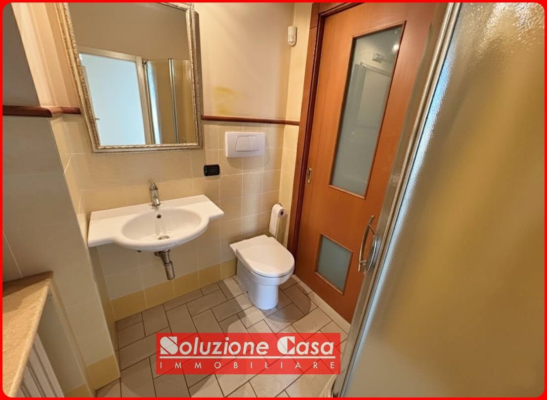 Immagine 8 di Appartamento in vendita  in Via Balilla 18 a Canosa Di Puglia