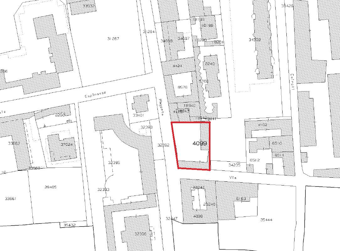 Immagine 47 di Palazzo in vendita  in Via Magenta 15 a Busto Arsizio