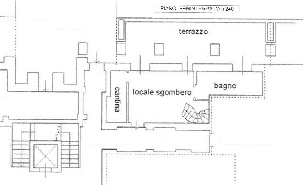 Immagine 13 di Appartamento in vendita  in Via Alfieri 14 a Legnano