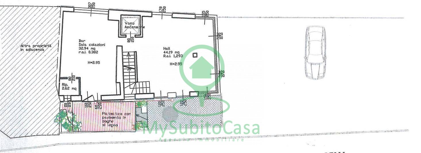 Immagine 5 di Albergo/B&B/Residence in vendita  a Gardone Riviera