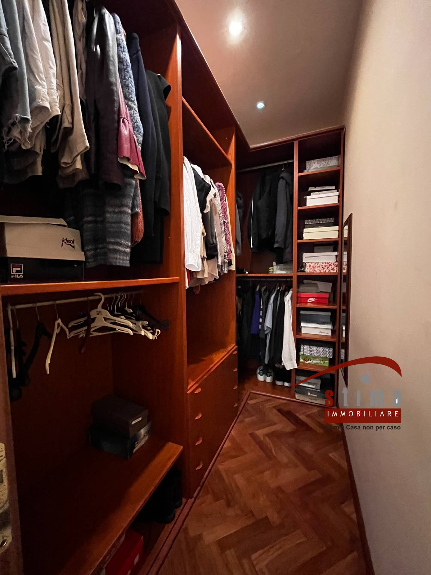 Immagine 21 di Appartamento in vendita  in salvatore monteforte a Siracusa