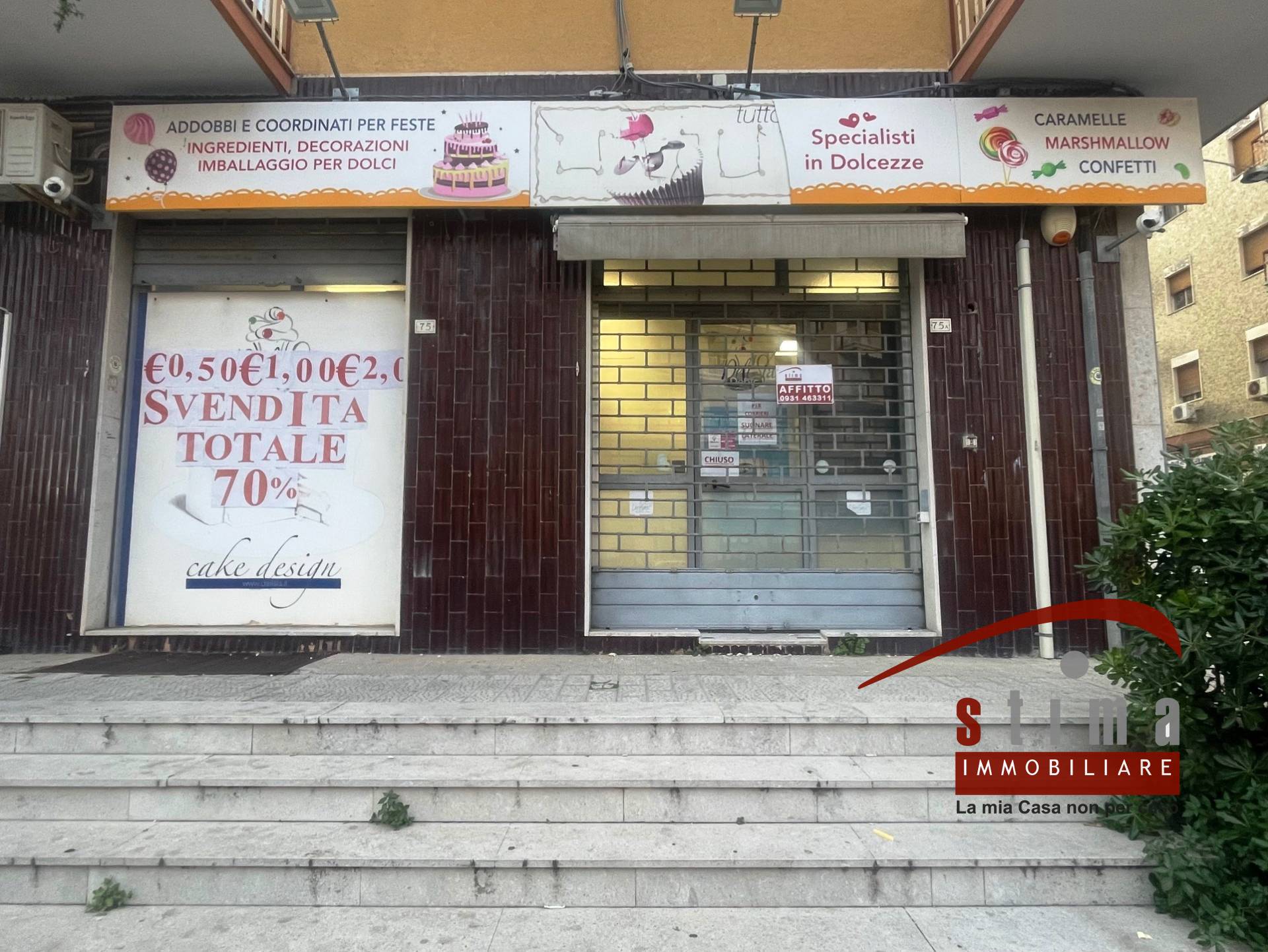 Immagine 14 di Locale commerciale in affitto  in via polibio 75 a Siracusa