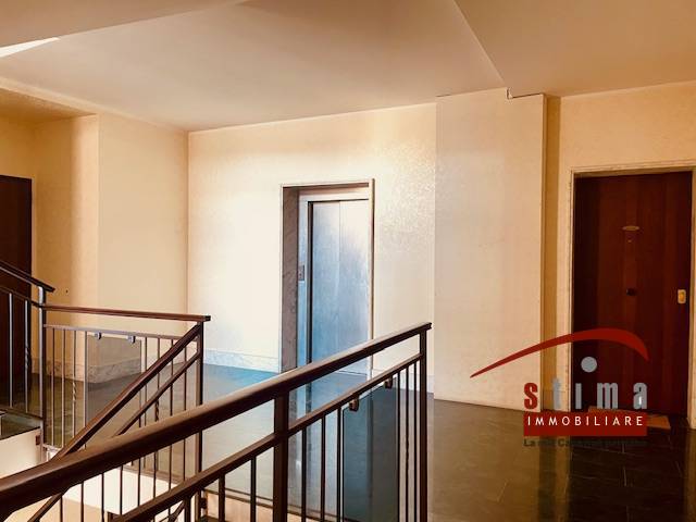 Immagine 27 di Ufficio in affitto  in via panico 15 a Siracusa