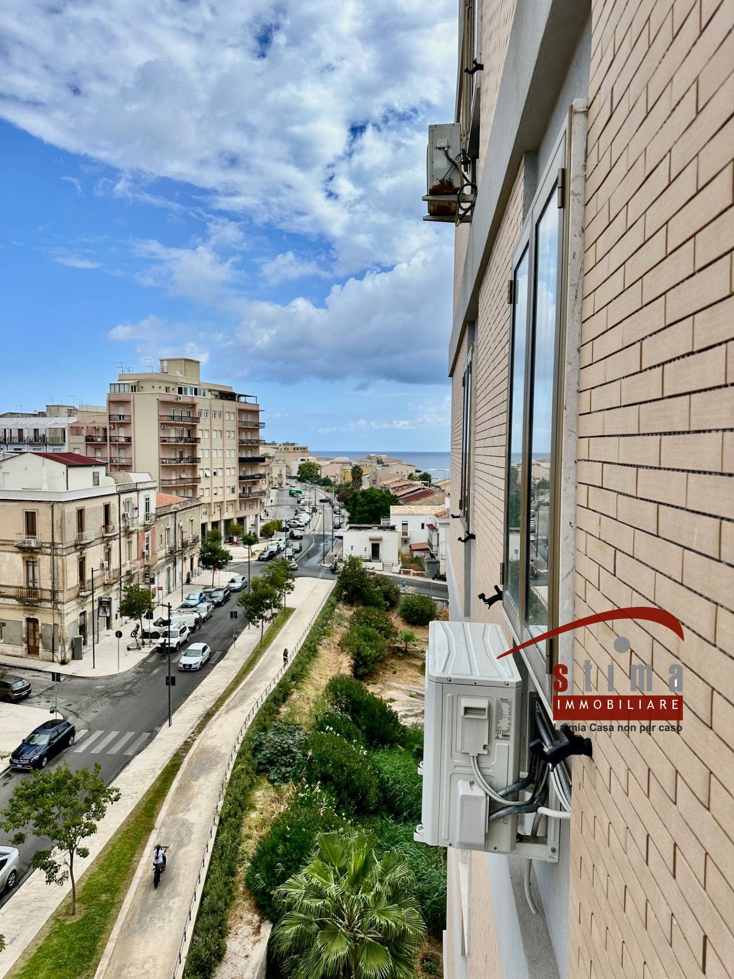 Immagine 4 di Appartamento in vendita  in via Armando Diaz 37 a Siracusa