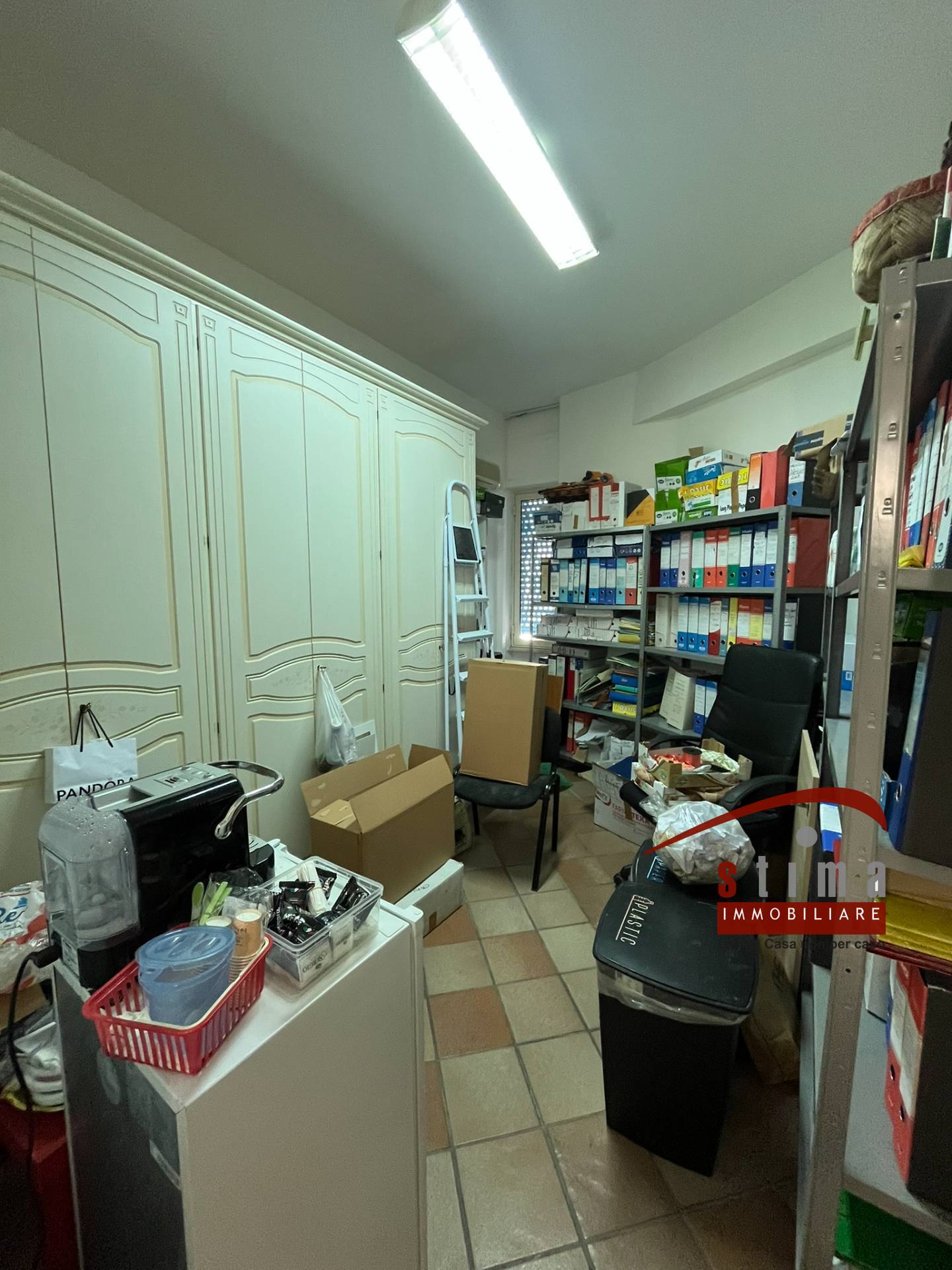 Immagine 11 di Appartamento in vendita  in via Tevere 10 a Siracusa