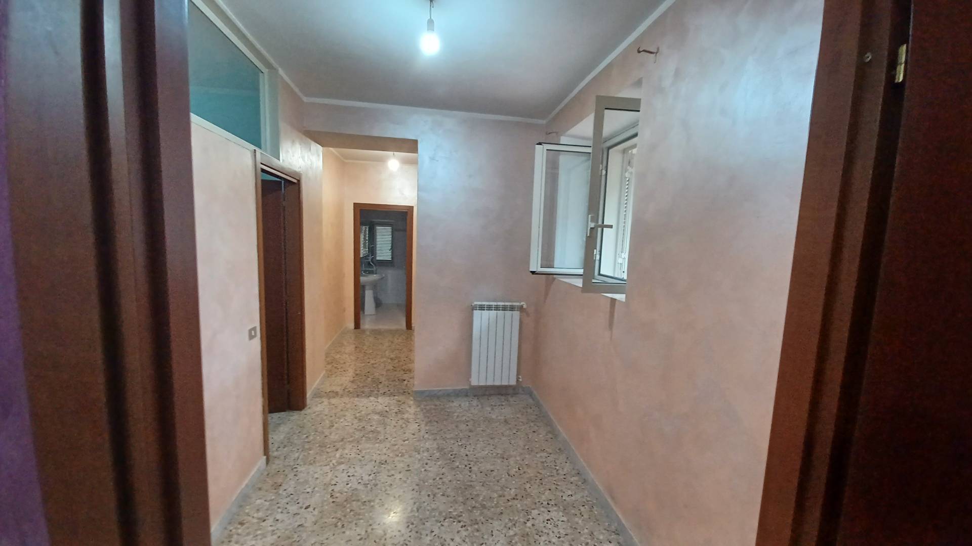 Immagine 5 di Appartamento in vendita  in via dell'auricola a Amaseno