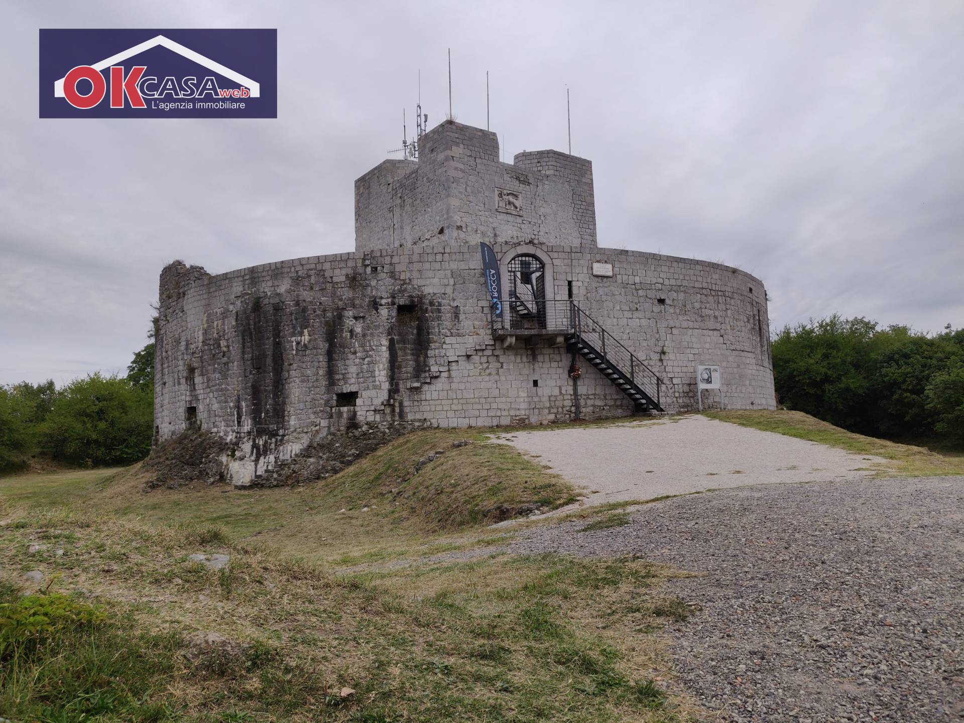 Immagine 6 di Box auto in vendita  in Via Valentinis a Monfalcone