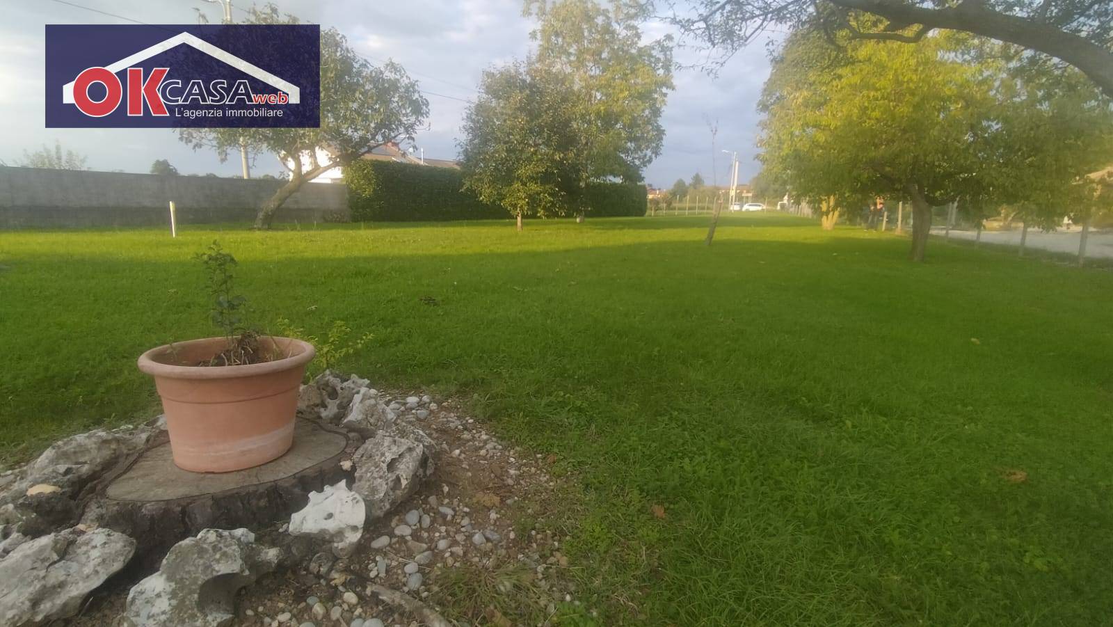 Immagine 2 di Terreno residenziale in vendita  in Via del Molino a Romans D'isonzo