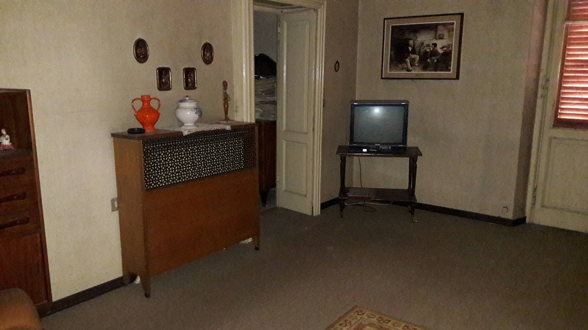 Immagine 18 di Villa in vendita  a Besano