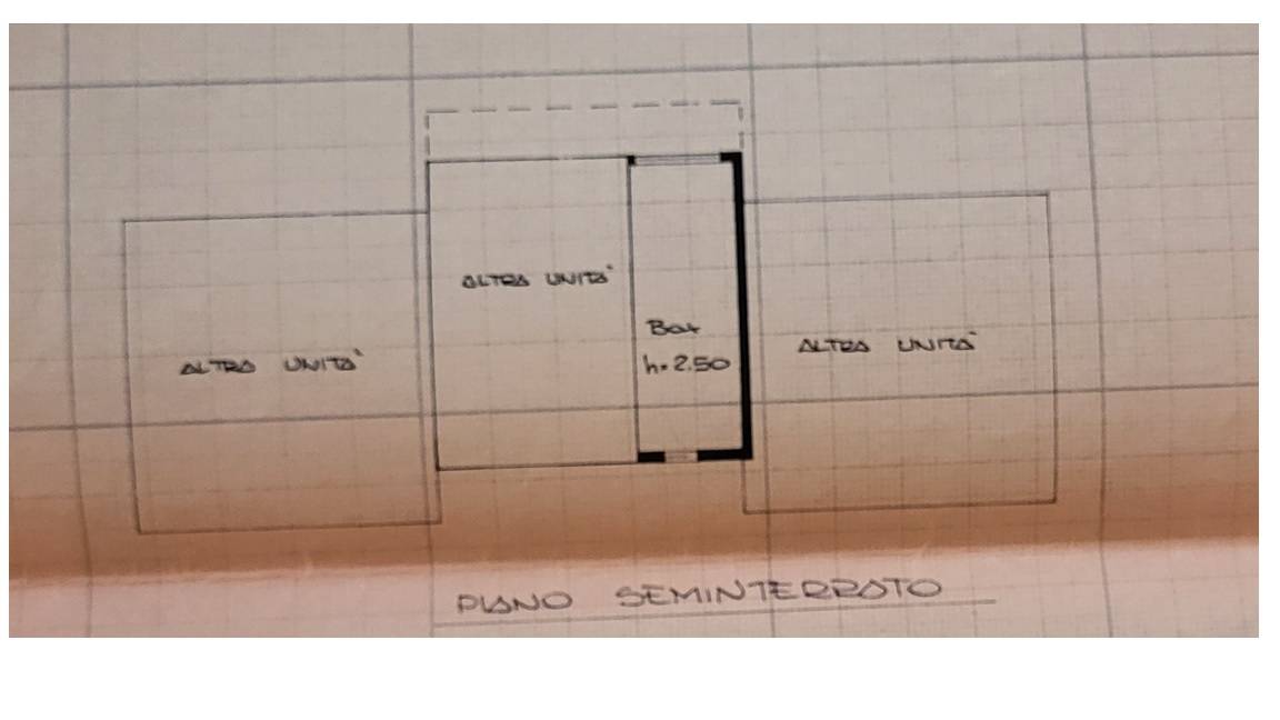Immagine 28 di Villetta a schiera in vendita  in via Milano a Samarate