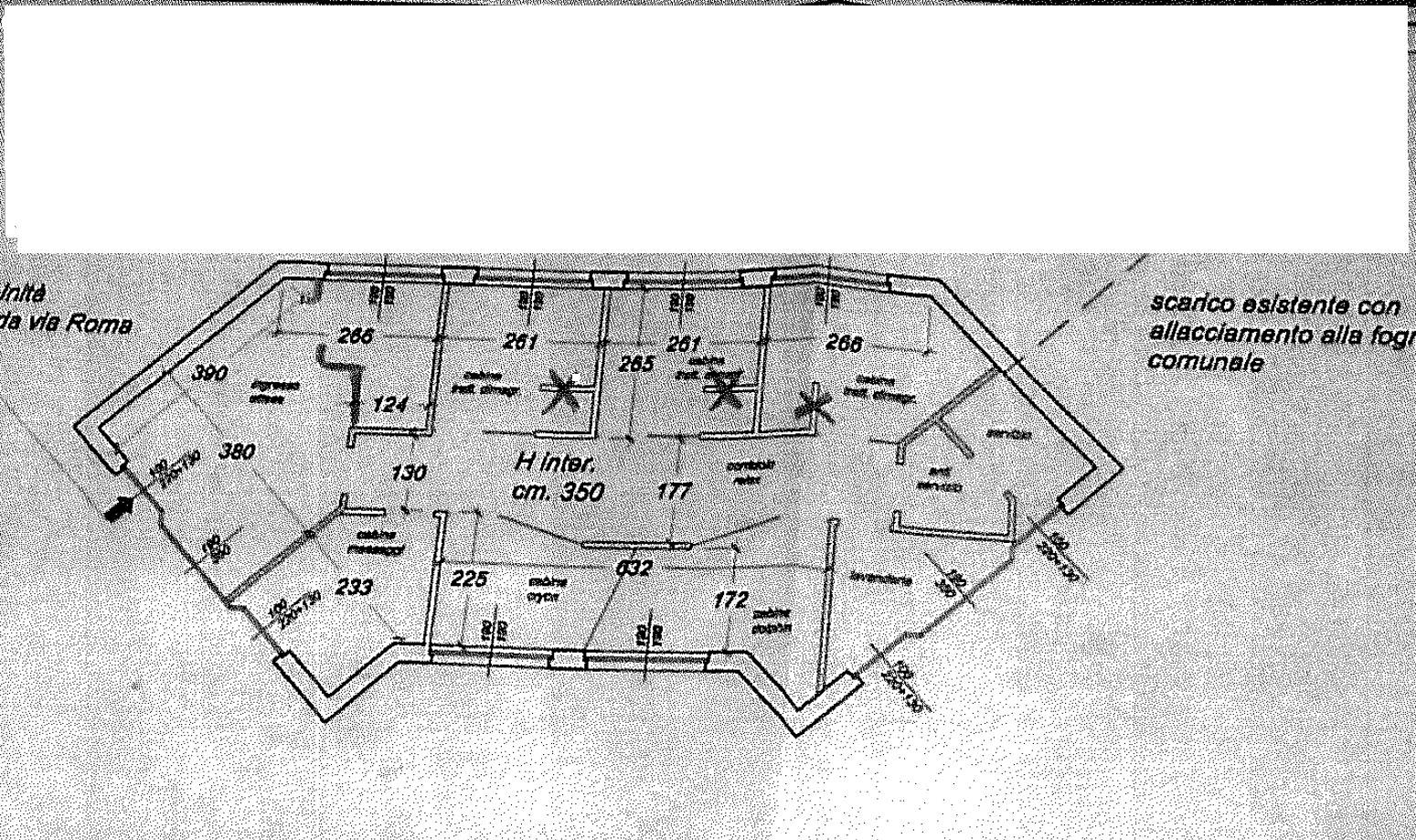 Immagine 28 di Negozio in vendita  in Roma a Gallarate