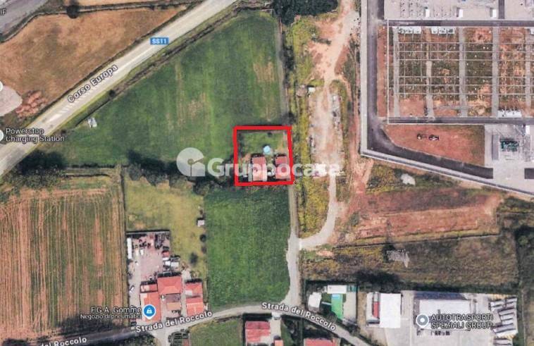 Immagine 27 di Casa indipendente in vendita  in Strada del Roccolo 2 a Magenta