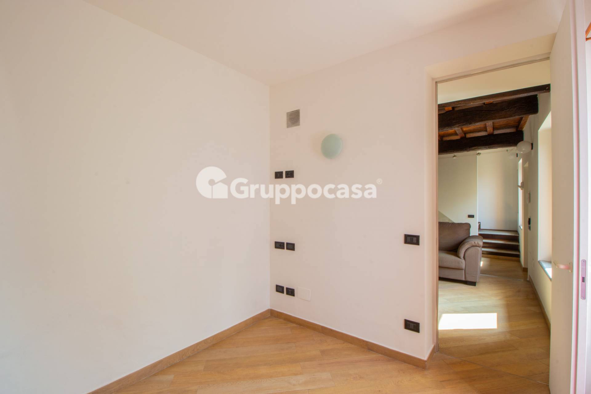 Immagine 16 di Appartamento in affitto  in Via Roma 19 a Bernate Ticino