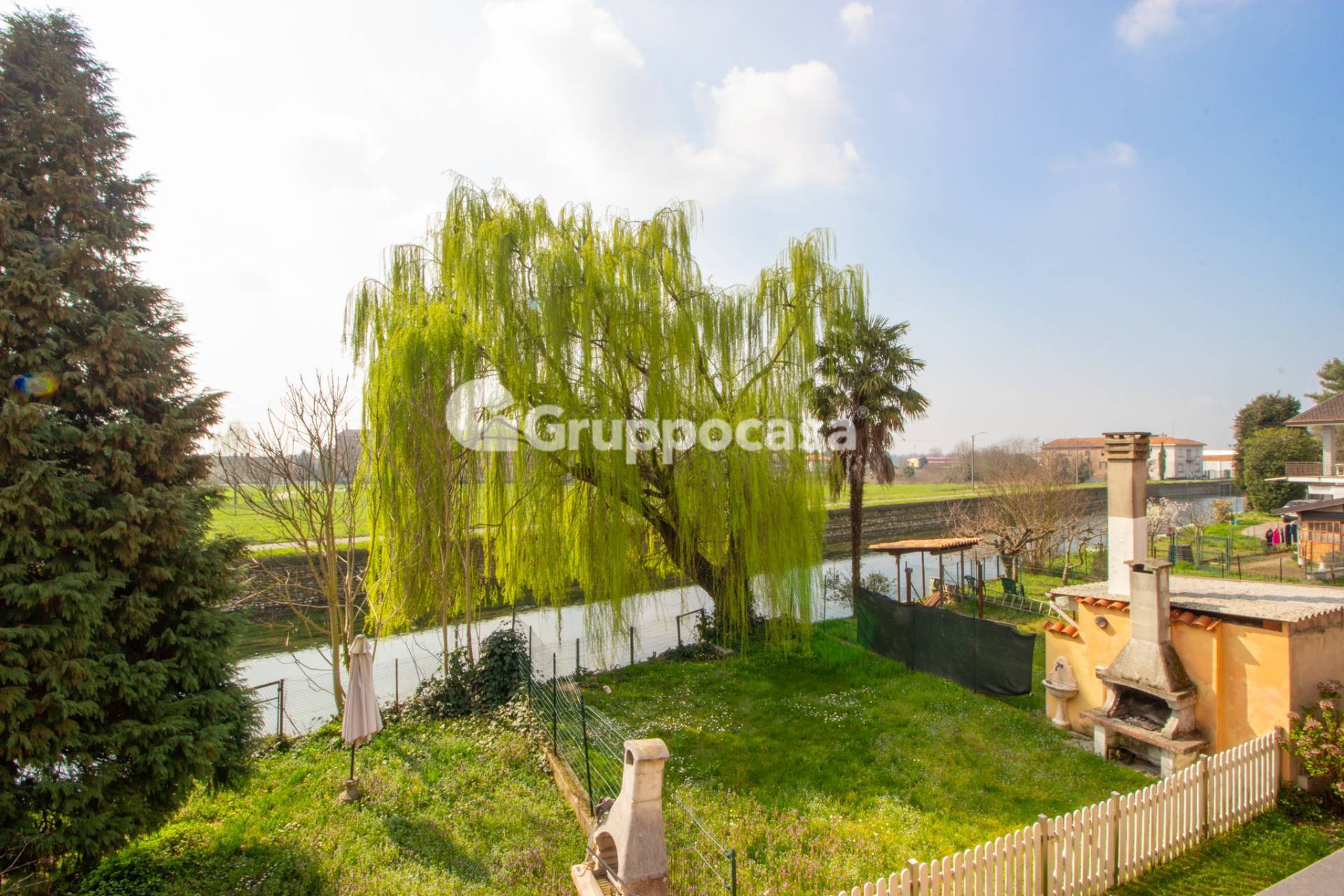 Immagine 2 di Appartamento in affitto  in Via Roma 19 a Bernate Ticino