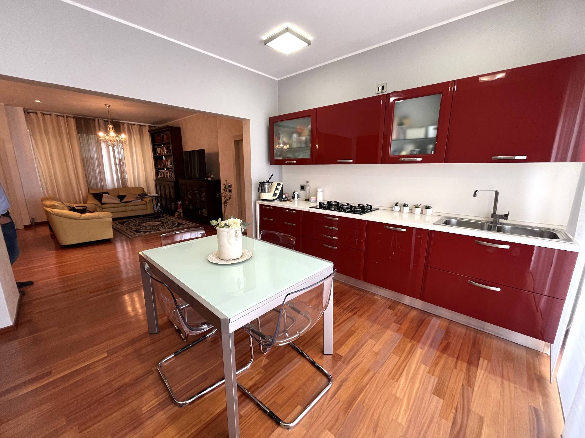 Foto annuncio 6