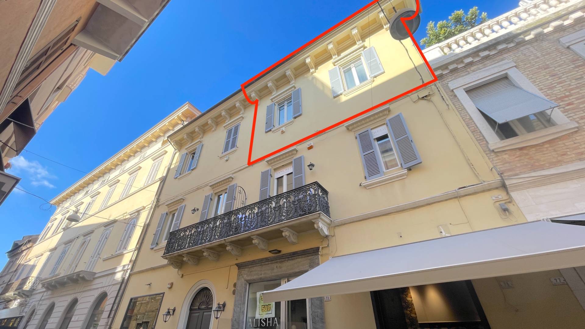 Immagine 58 di Appartamento in vendita  in Via XX Settembre 71 a San Benedetto Del Tronto