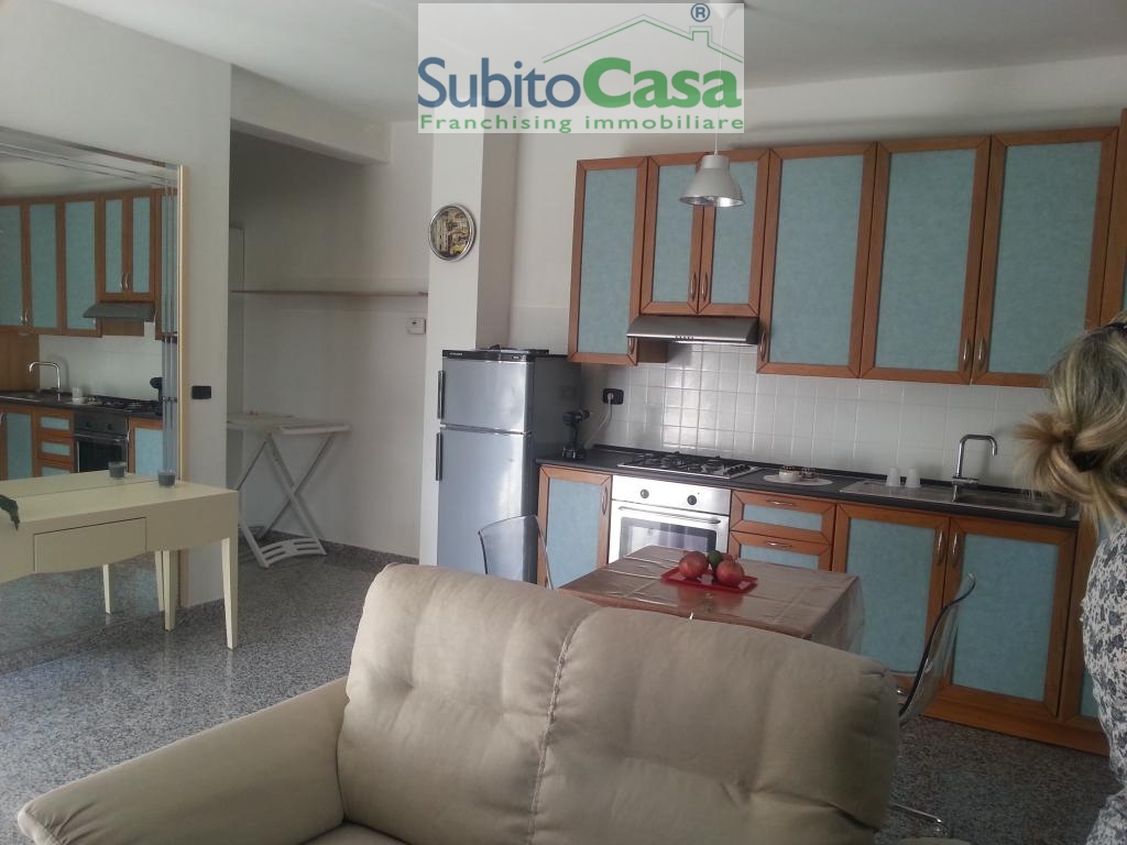 Immagine 7 di Appartamento in affitto  in Via Monte Grappa a Chieti