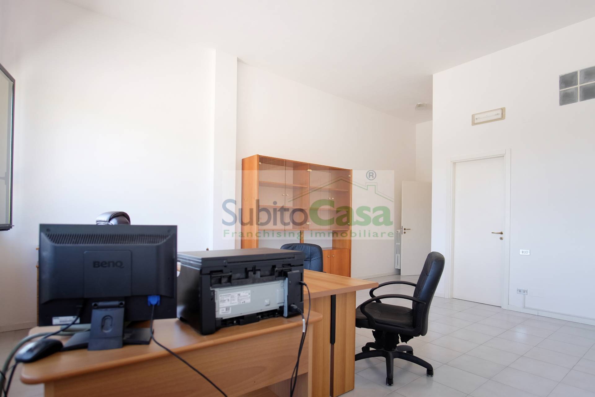 Immagine 4 di Ufficio in vendita  in Via Giuseppe Verdi a Chieti