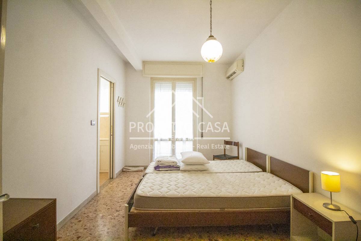 Immagine 27 di Appartamento in vendita  in via santa caterina a Camaiore