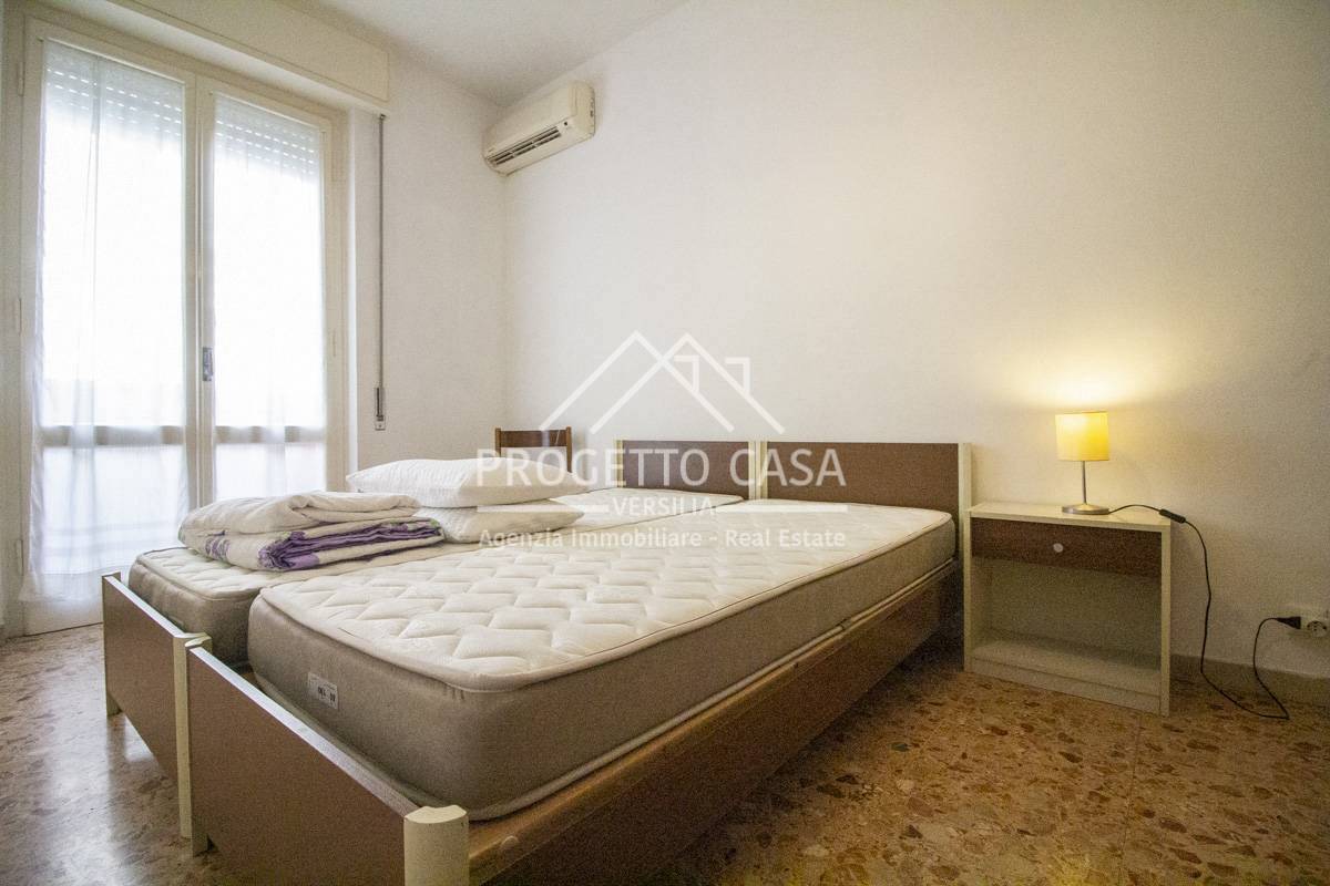 Immagine 29 di Appartamento in vendita  in via santa caterina a Camaiore