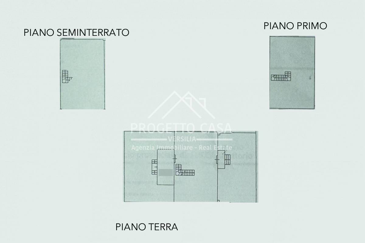 Immagine 26 di Casa indipendente in vendita  in via marche a Pietrasanta