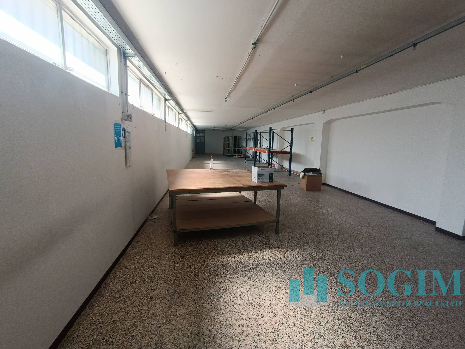 Immagine 10 di Capannone industriale in vendita  in Via Silvio Pellico 19 a Rovellasca