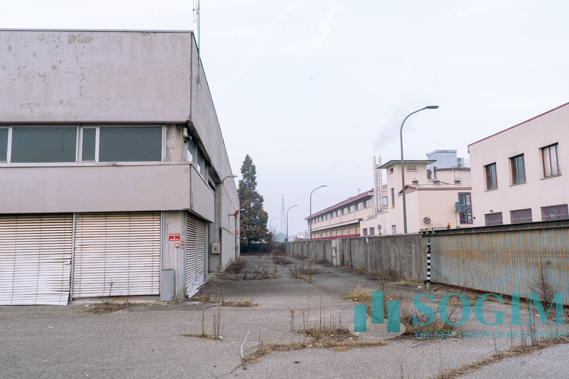 Immagine 3 di Capannone industriale in vendita  in Strada antica per Cassano a Cernusco Sul Naviglio