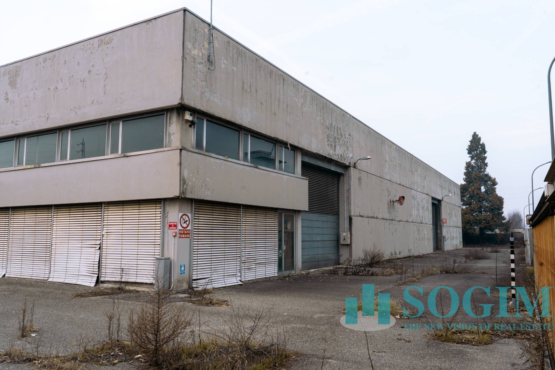 Immagine 4 di Capannone industriale in vendita  in Strada antica per Cassano a Cernusco Sul Naviglio