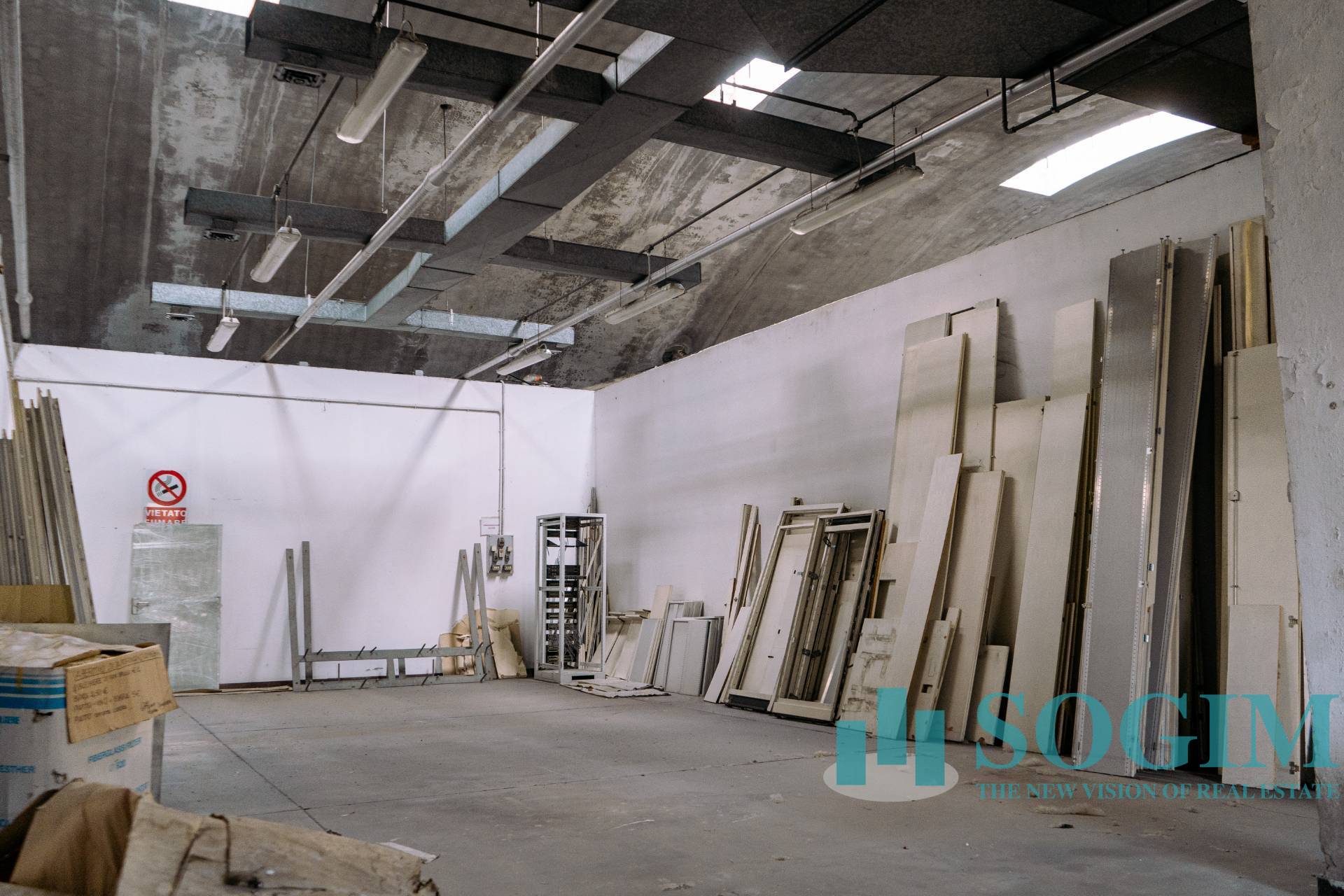 Immagine 21 di Capannone industriale in vendita  in Strada antica per Cassano a Cernusco Sul Naviglio