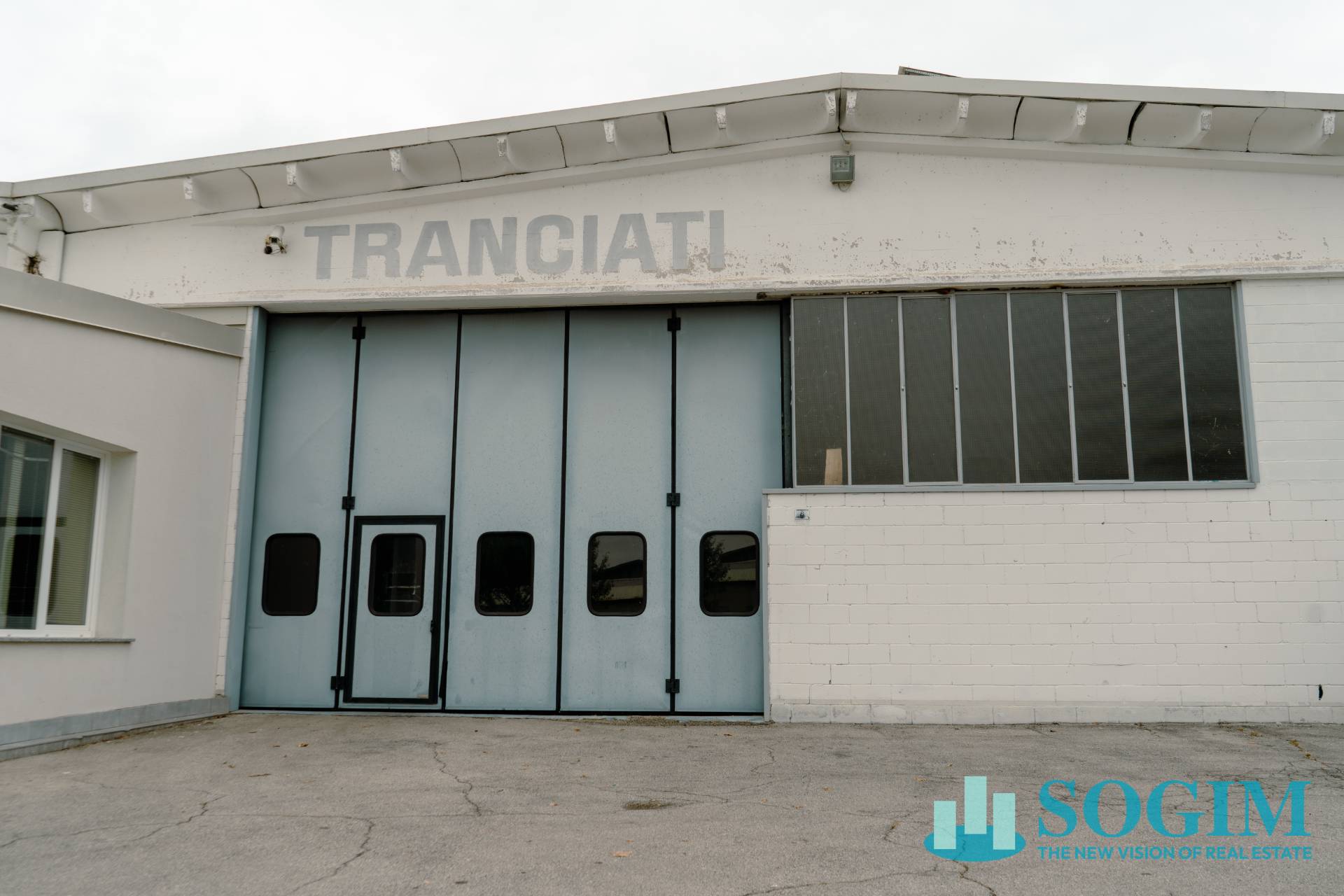 Immagine 3 di Capannone industriale in vendita  in Viale Industria a Lentate Sul Seveso