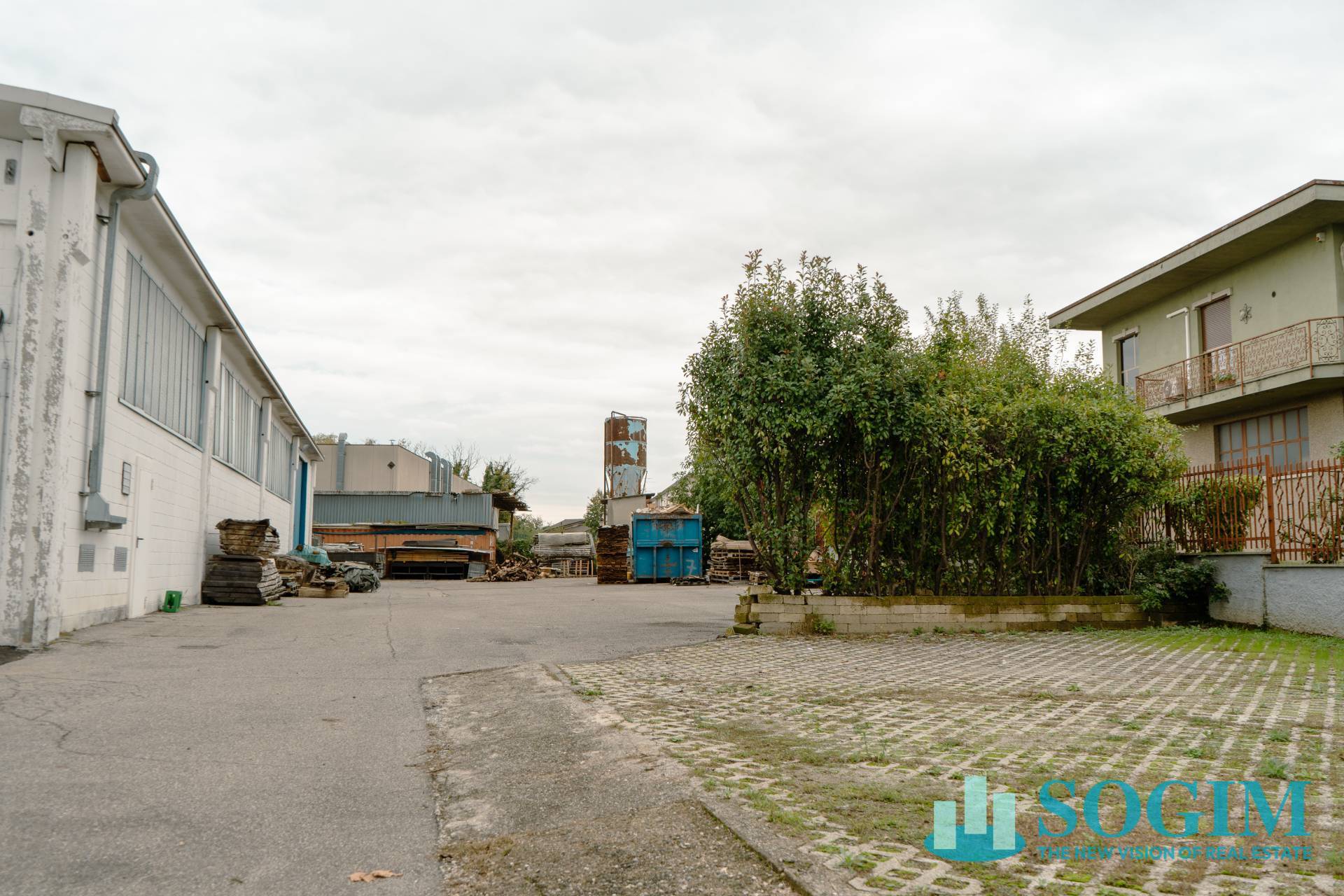 Immagine 4 di Capannone industriale in vendita  in Viale Industria a Lentate Sul Seveso