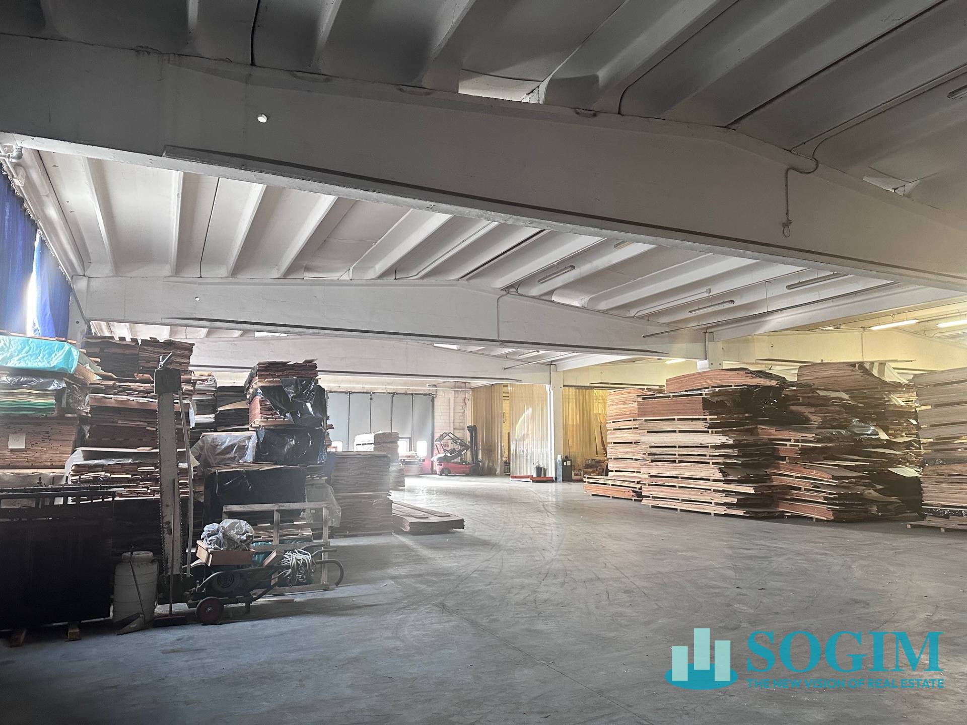 Immagine 18 di Capannone industriale in vendita  in Viale Industria a Lentate Sul Seveso