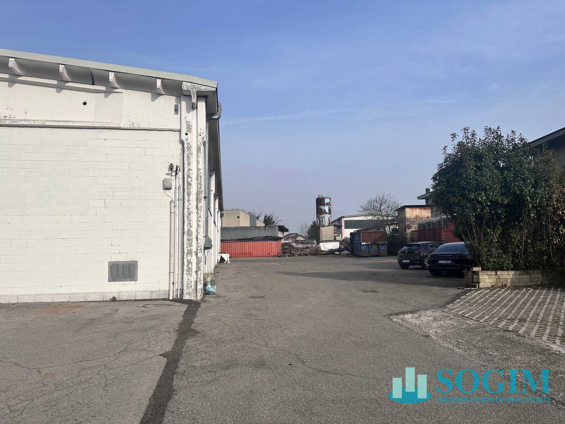 Immagine 25 di Capannone industriale in vendita  in Viale Industria a Lentate Sul Seveso