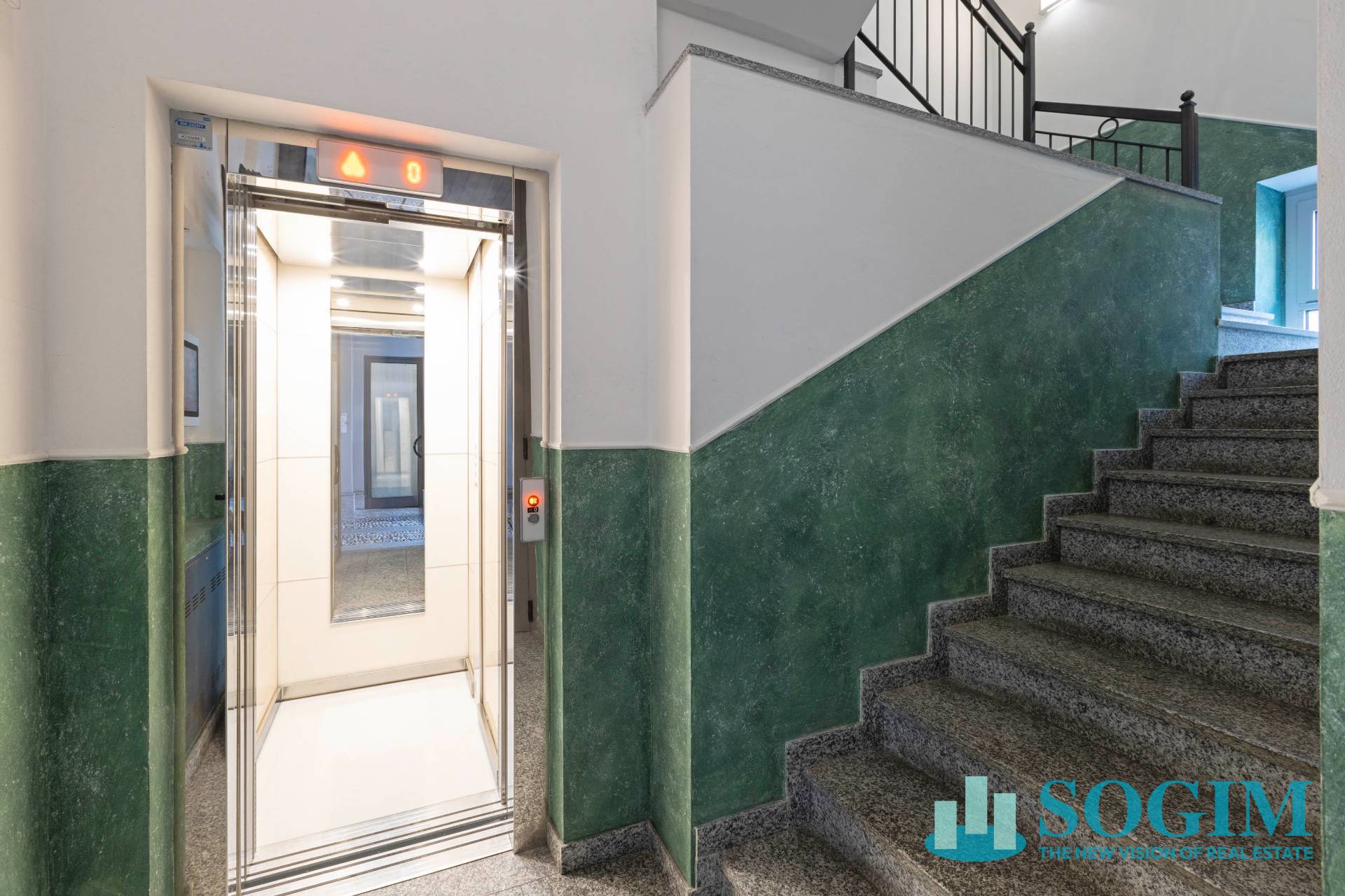 Immagine 25 di Appartamento in vendita  a Monza