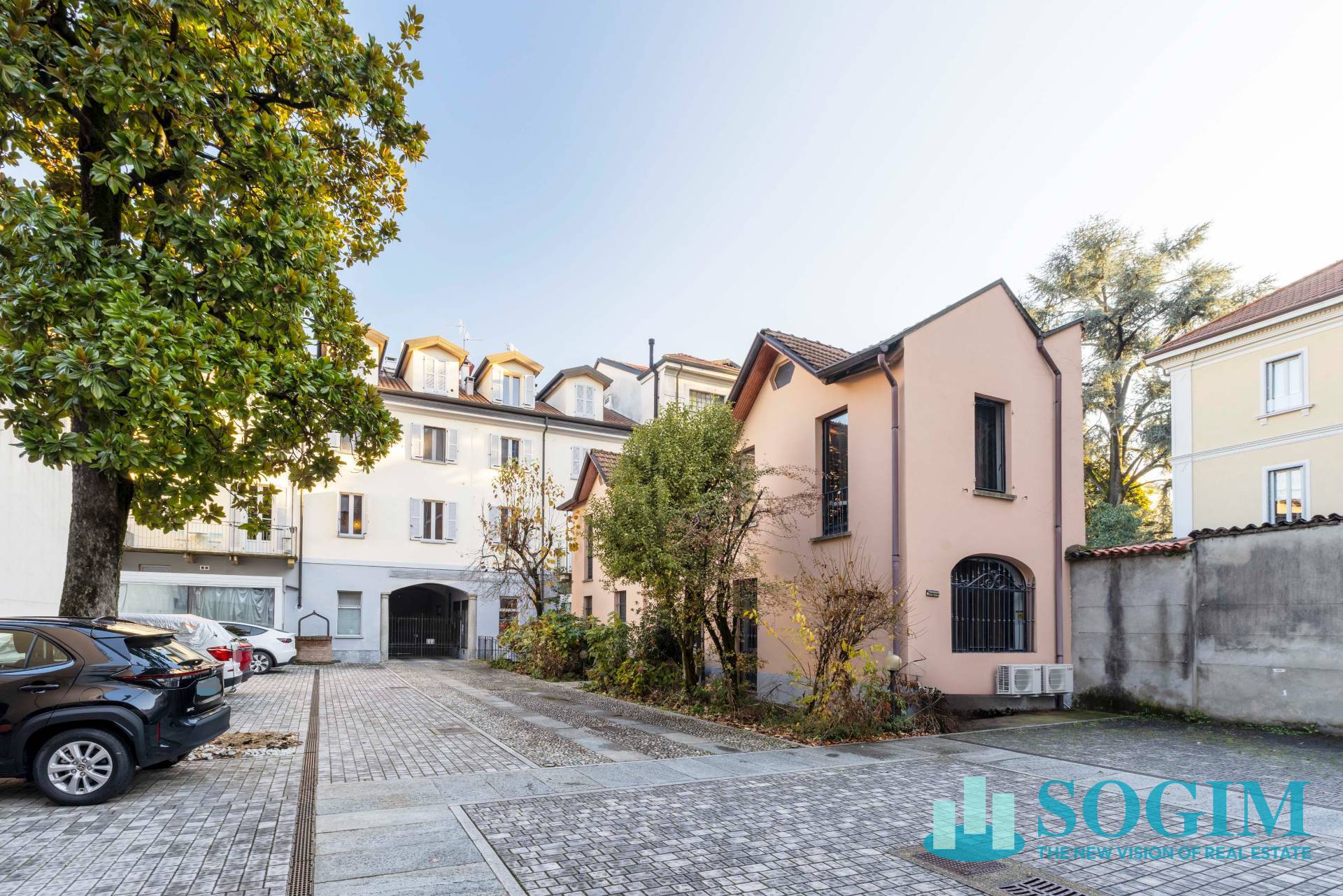 Immagine 30 di Appartamento in vendita  a Monza