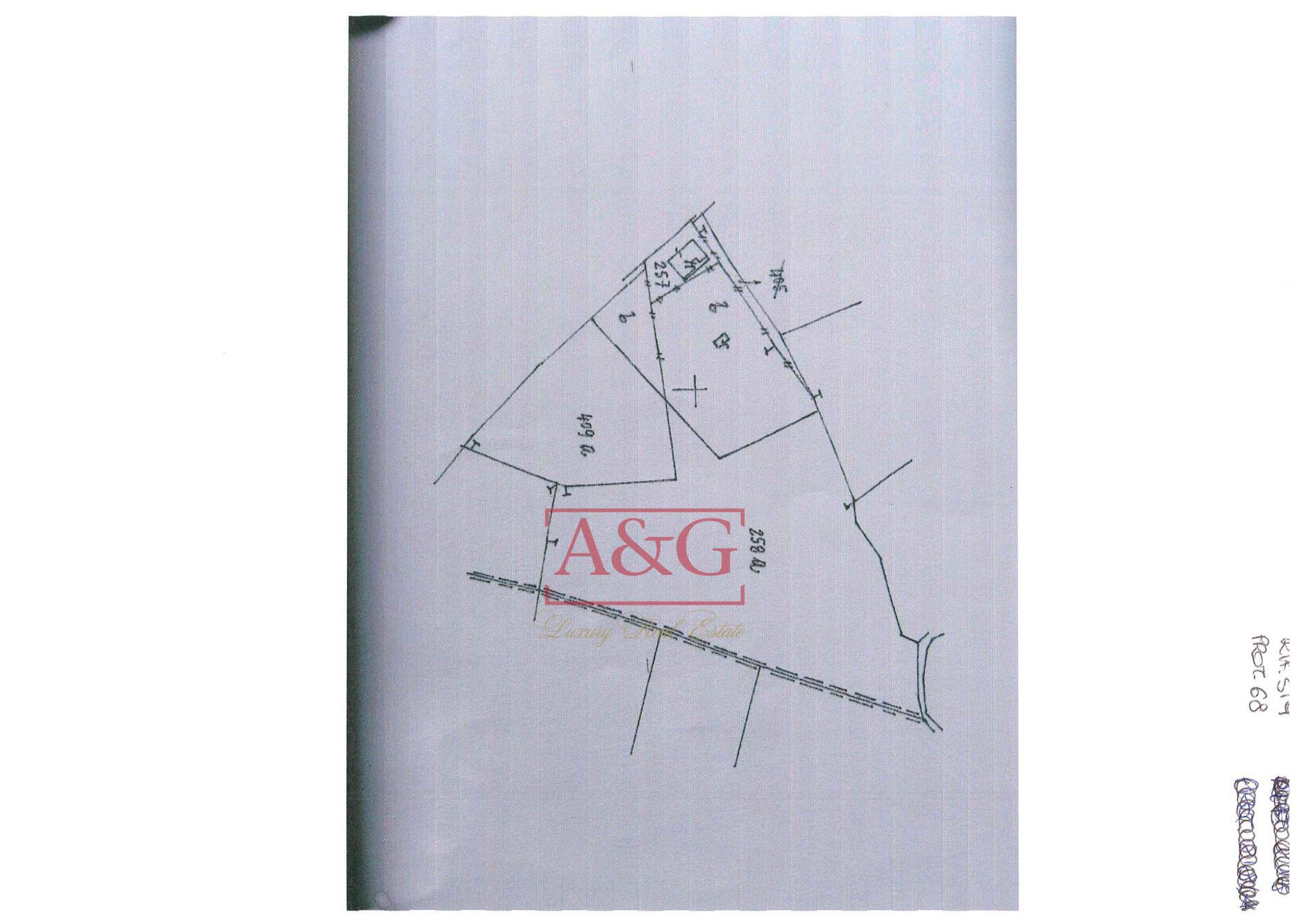Immagine 21 di Rustico / casale in vendita  in osoli a Roccafluvione