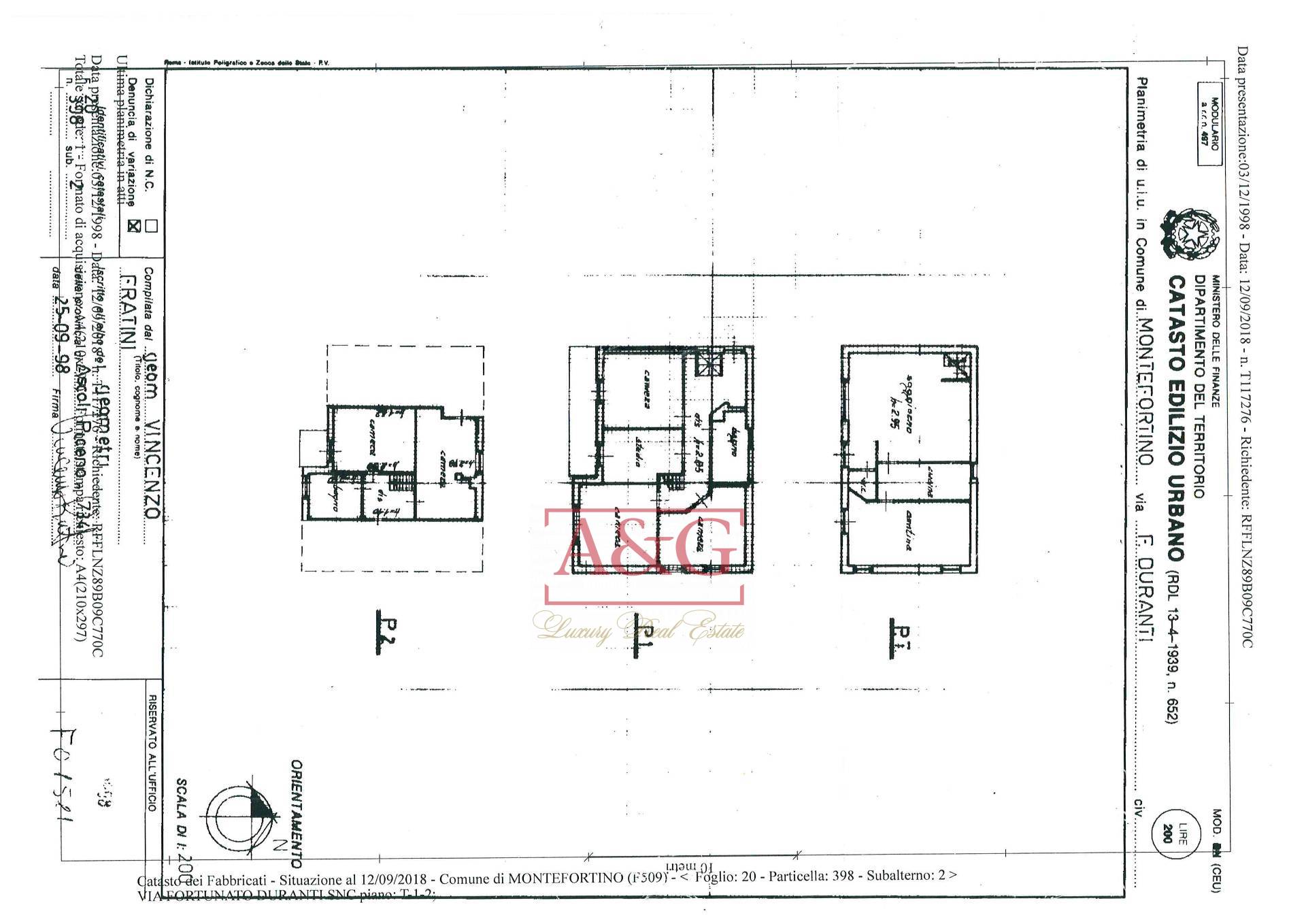 Immagine 32 di Casa indipendente in vendita  in via f. durante a Montefortino