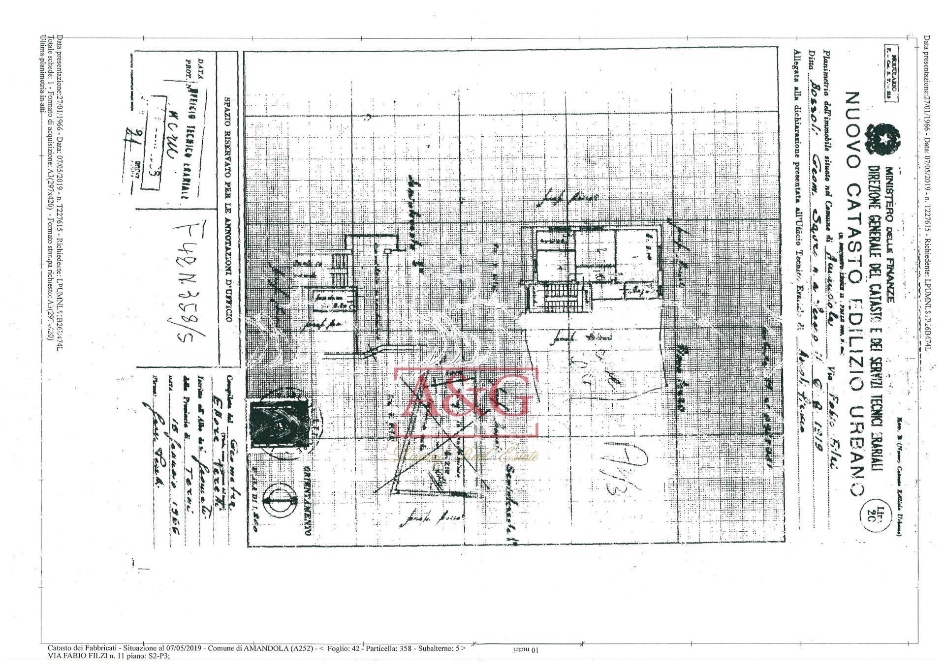 Immagine 23 di Appartamento in vendita  in via Fabio Filzi a Amandola
