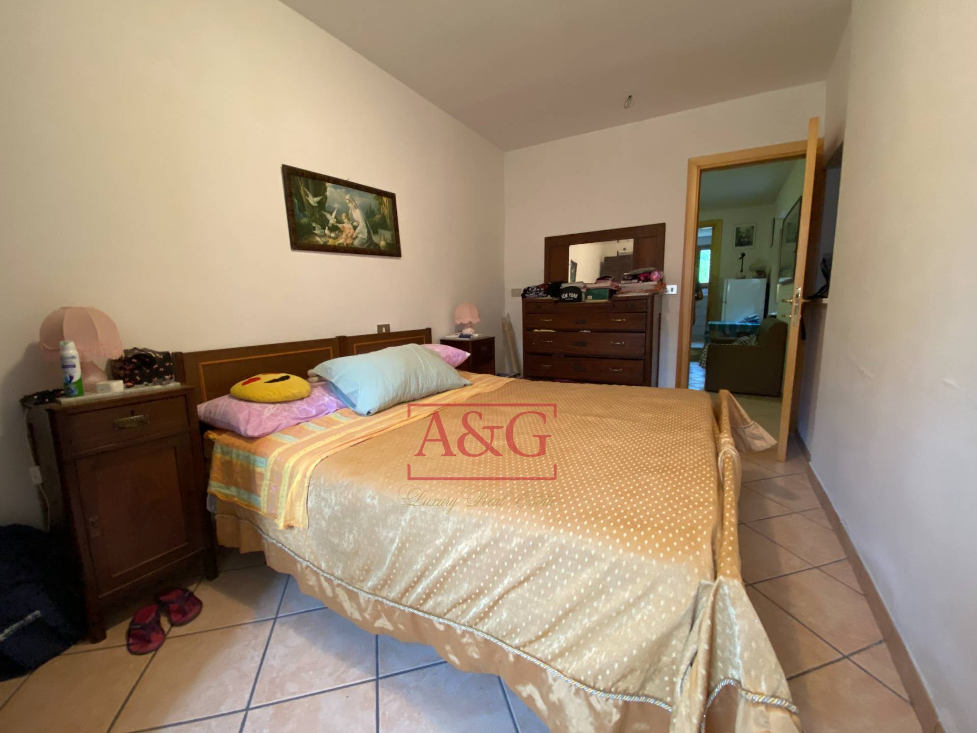 Immagine 14 di Casa indipendente in vendita  in Località Piano a Montegallo